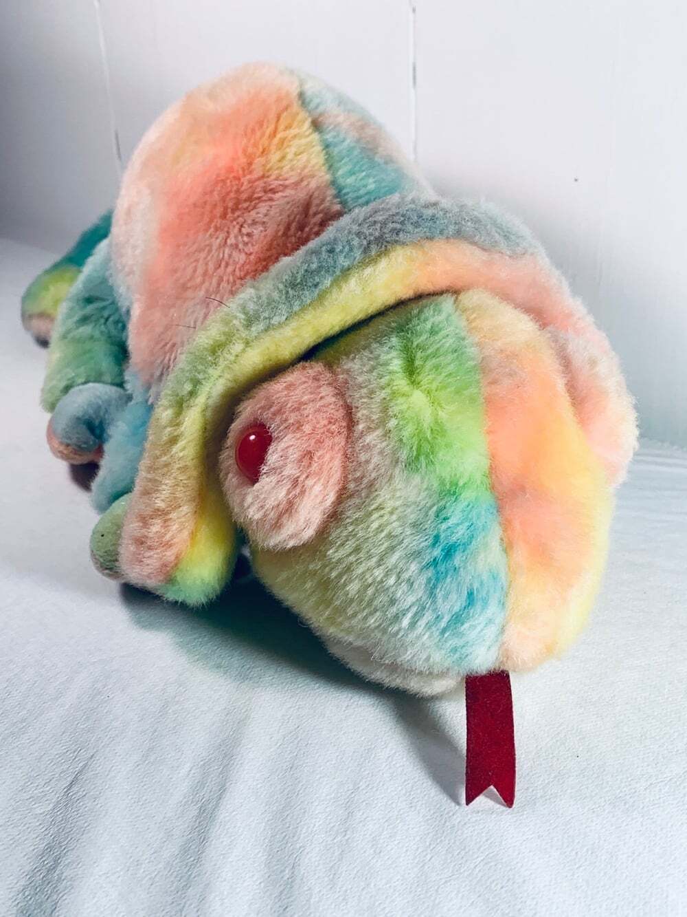 TY Tie Dye Rainbow Chameleon Beanie Buddies plush